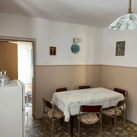 Apartmaji Vrabec * Portoroz