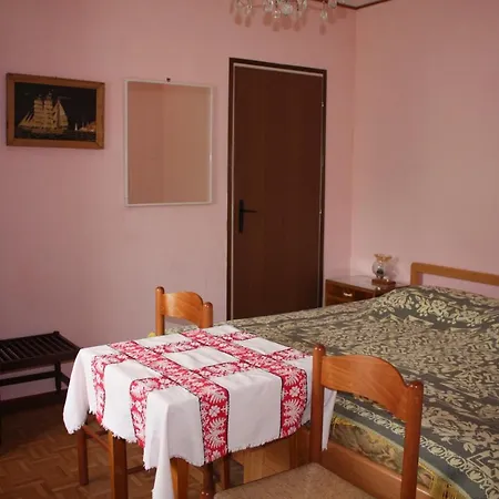 Homestay Apartmaji Vrabec Portoroz