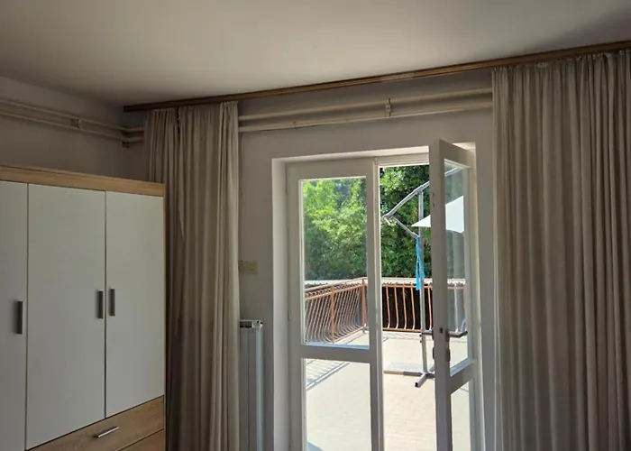 Apartmaji Vrabec منزل للإقامة بورتوروز